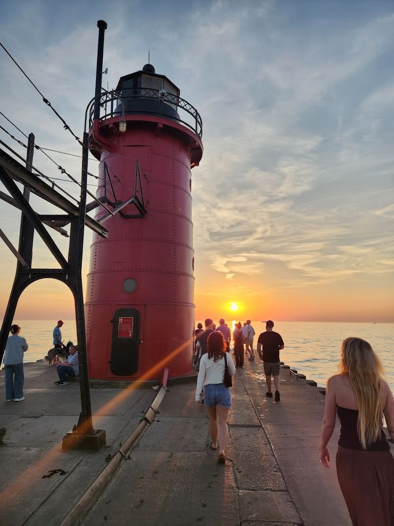The Trail To South Haven Harbor Lighthouse