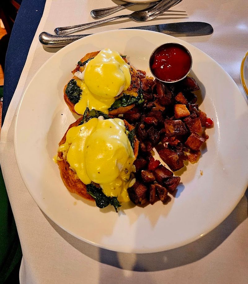 Brunch Traditions: From Waffles to Steak and Eggs