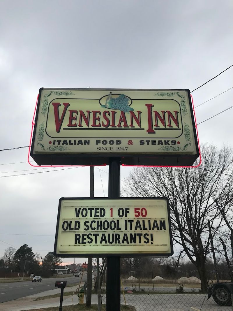 Hours, Prices, and Practical Tips