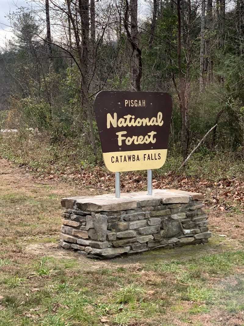 Parking, hours, and trailhead essentials