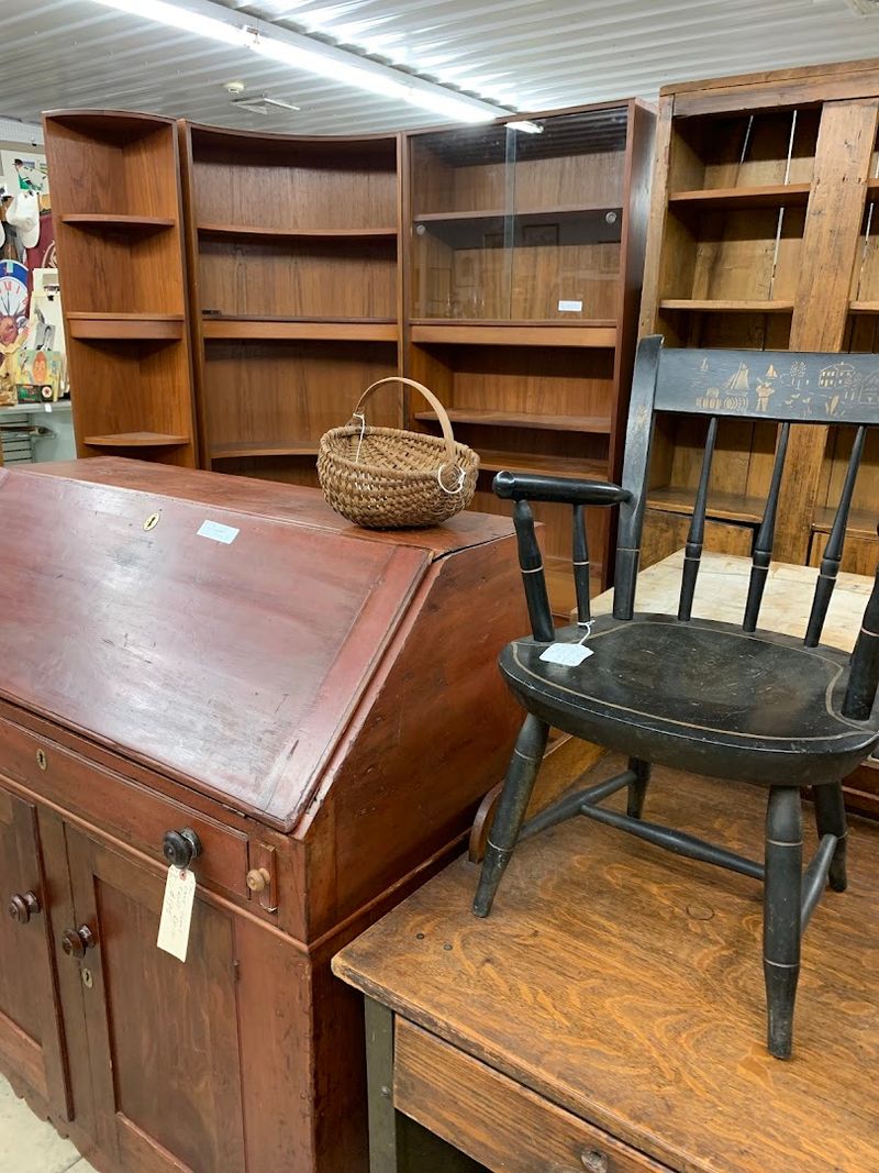 Furniture Finds That Draw Serious Collectors