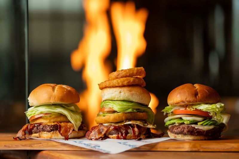 Lucky Beaver Bar & Burger &ndash; Reno, NV