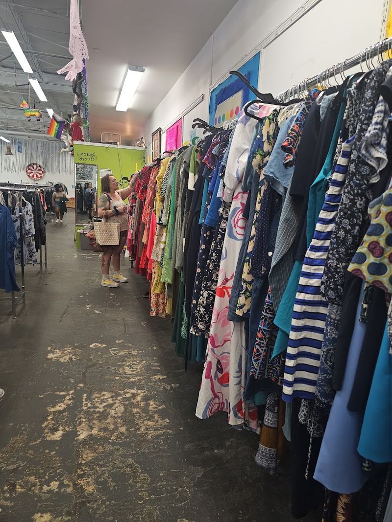 Clothing and Accessories at Secondhand Prices
