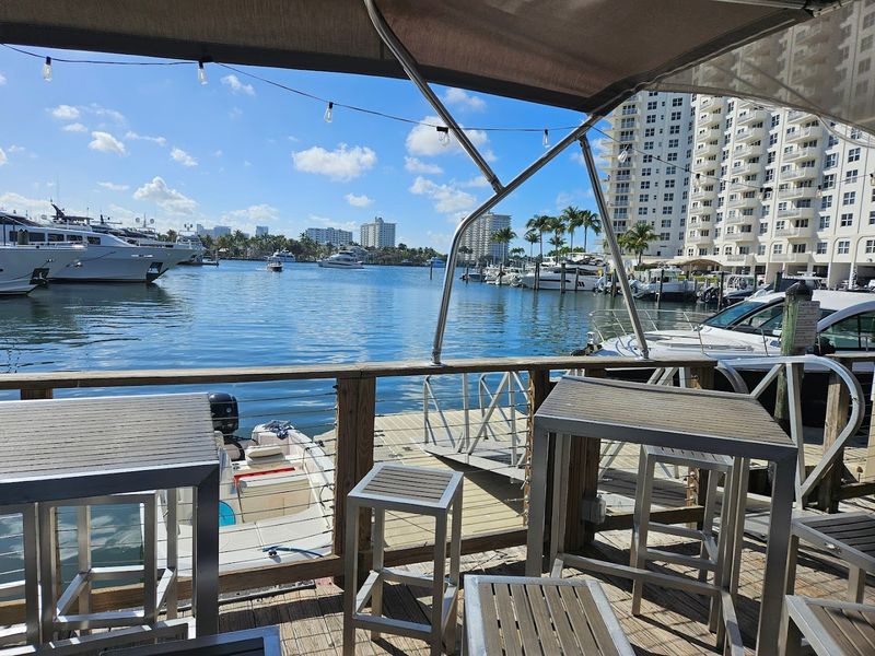 Coconuts &mdash; Fort Lauderdale