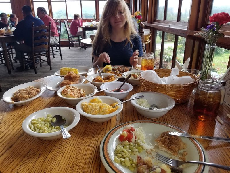 The Dillard House (Dillard)