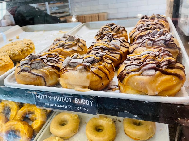 Revolution Doughnuts, Decatur