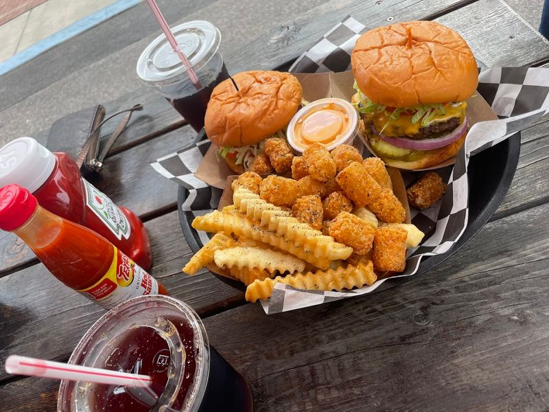 Al&rsquo;s Burger Shack