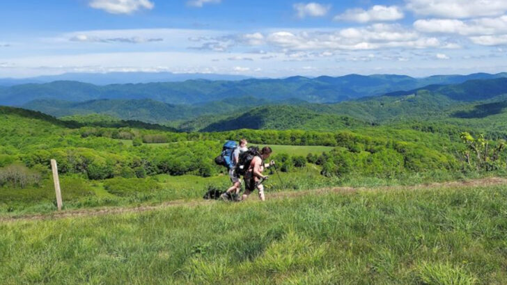 12 North Carolina Trails That Look Incredible in April With Some of the Best Views on the East Coast