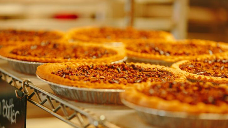 12 Places in Massachusetts Where Homemade Pie Still Gets the Star Treatment