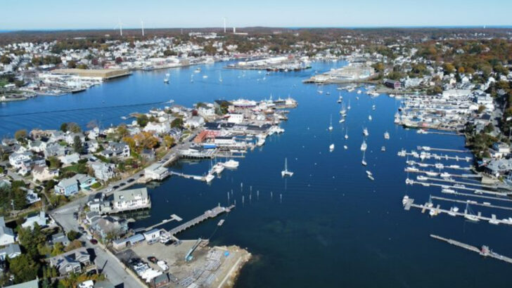 12 Small-Town Trips in Massachusetts That Make April in New England Feel Like Exactly Where You Want to Be