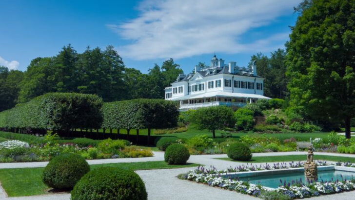 14 Day Trips In Massachusetts For 2026 That Make One Free Day Feel Like A Getaway