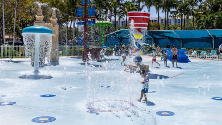 16 Completely Free Splash Parks In Florida For A Budget-Friendly Family Day