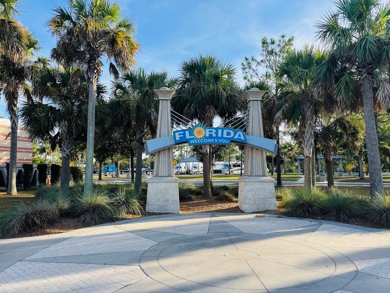 Fun Photo Spots and Outdoor Picnic Areas