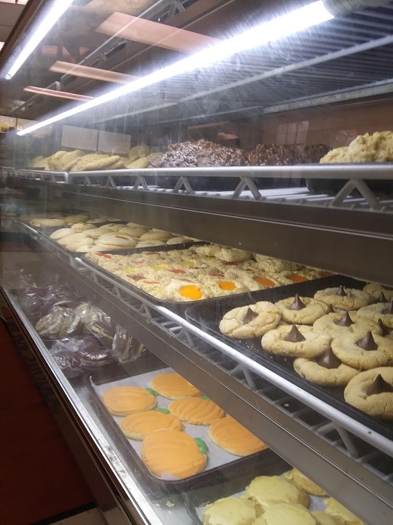 5. Cookies, Holiday Trays, And The Homemade Nostalgia Factor