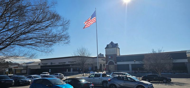 Tanger Outlets Mebane - Mebane, NC