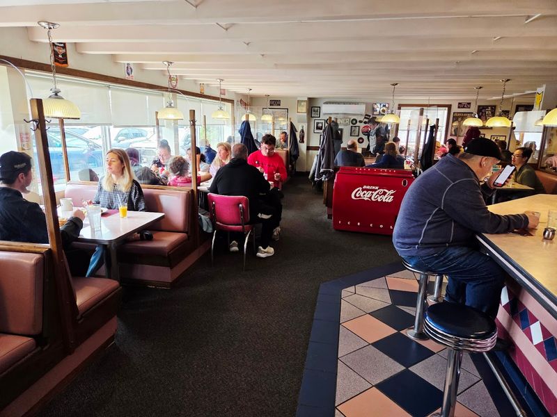 A Diner That Looks Like It Hasn't Changed Since Eisenhower Was President