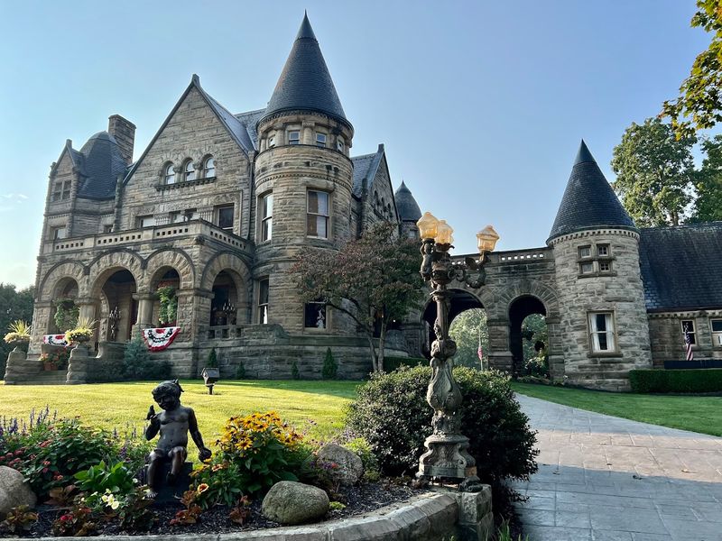 Sharon, Pennsylvania: A Small City With a Sweet Landmark