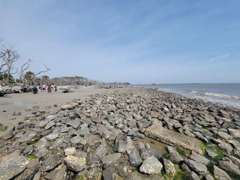 Safety Tips for Exploring the Beach