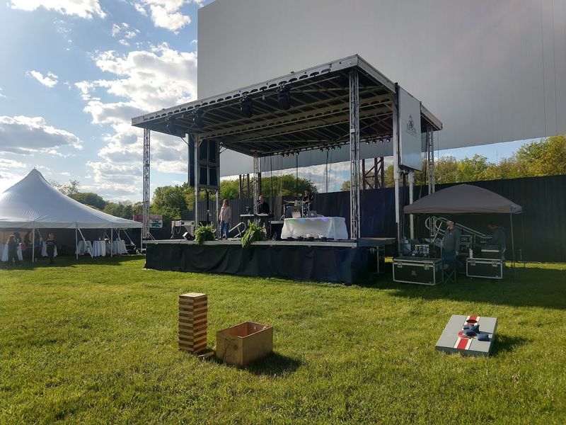 Visitor Info and Tips for Your First Trip