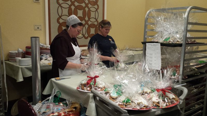 Take-Home Pies and Gift-Friendly Options