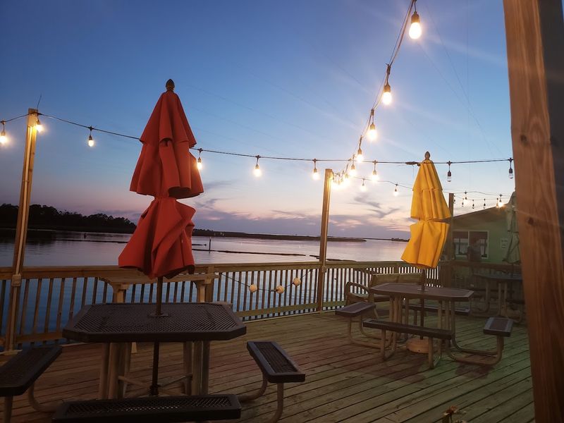 Old-School Florida Atmosphere