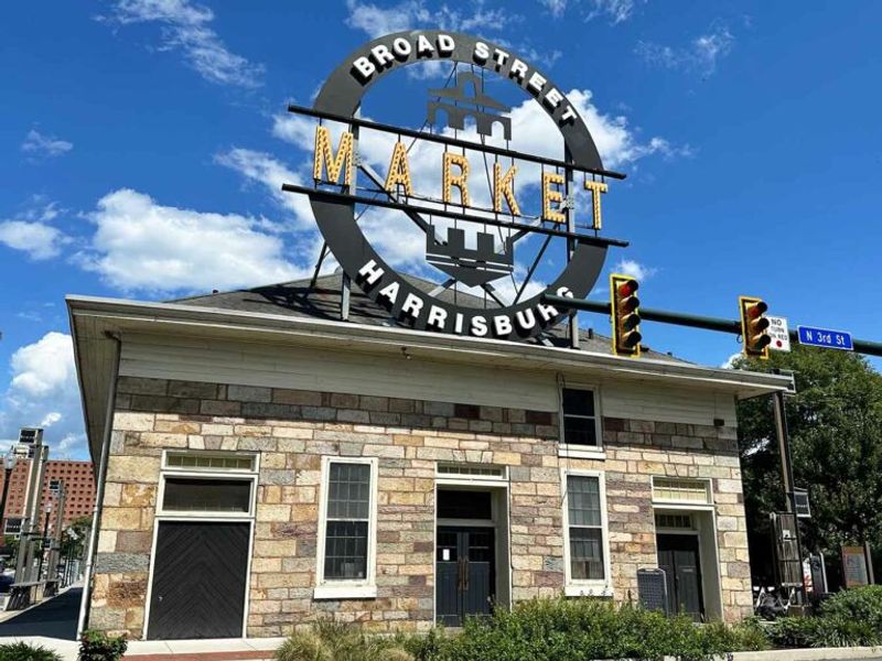 The Stone Building That Still Defines the Market