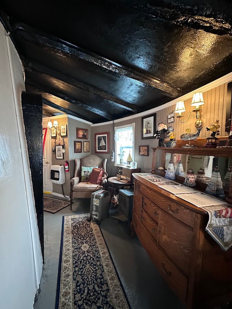 The Unique Overnight Keepers Program