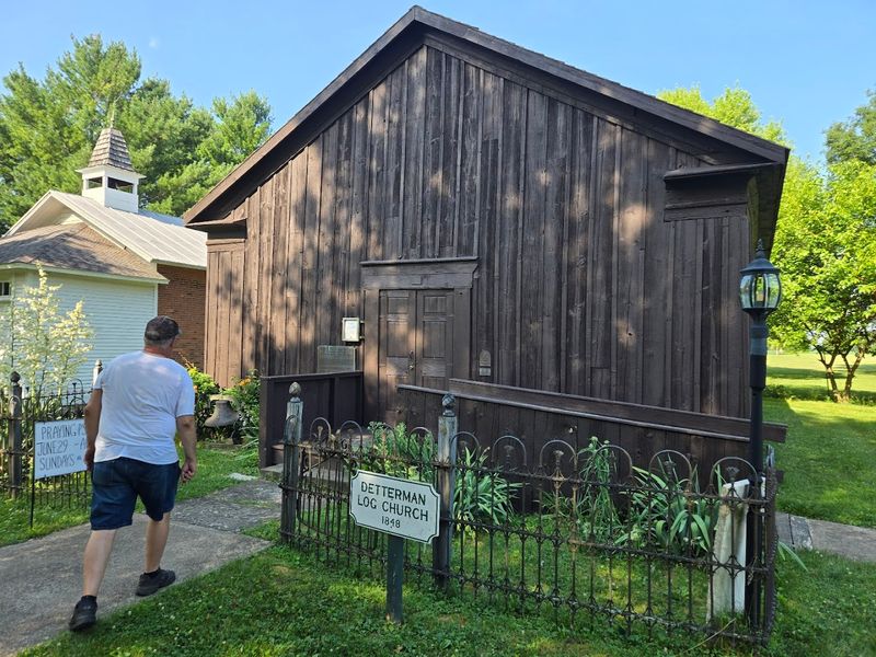 More Than 15 Historic Buildings to Explore