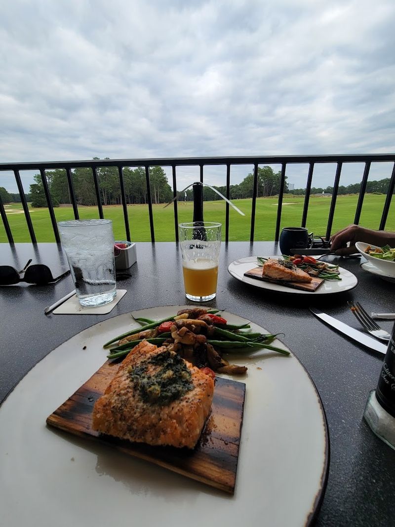 Dining That Turns The Nineteenth Hole Into A Real Memory