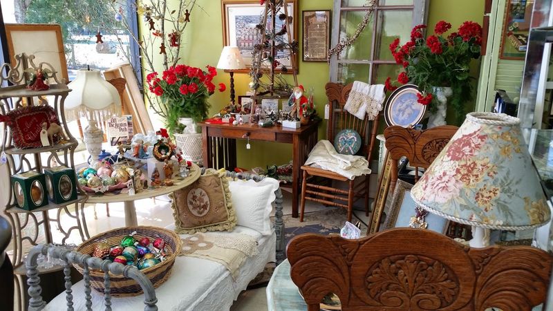 Organized Booth Layout That Makes Shopping Easy