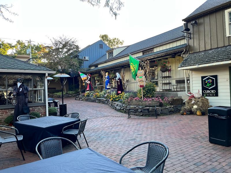 Dining Options from Casual to Classic