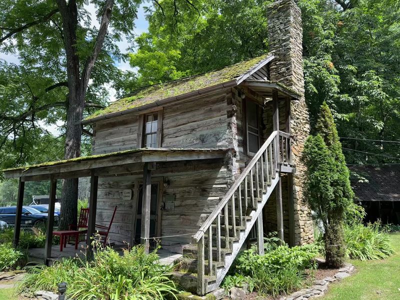 The 1810 Log Cabin Still Stands