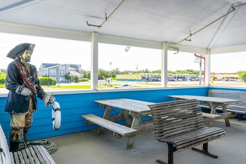 Why Kitty Hawk Is the Right Place for a Buffet Like This