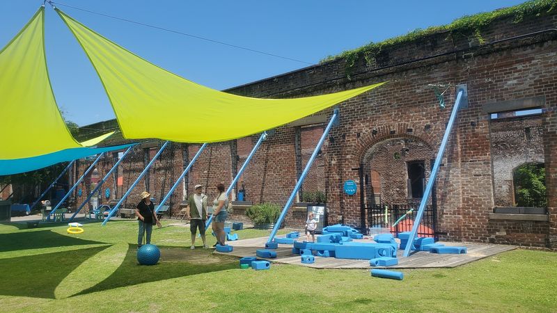 Savannah in the Heat: How the Outdoor Setting Plays in Georgia's Climate