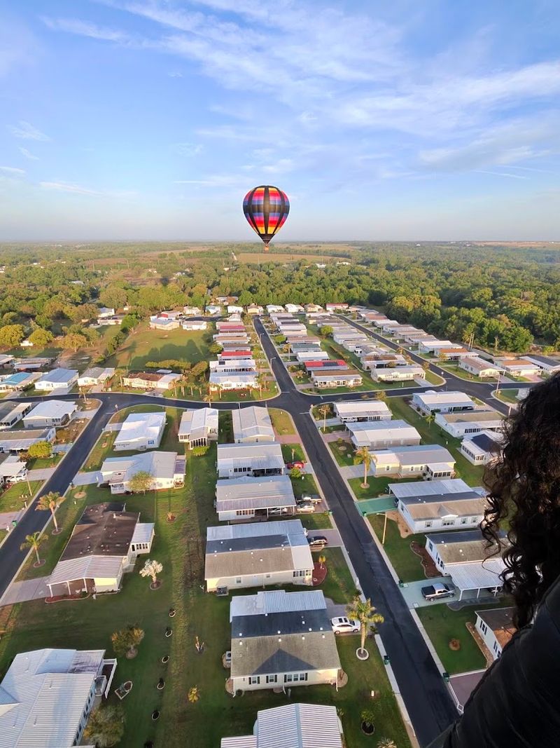 Big Red Balloon Sightseeing Adventures