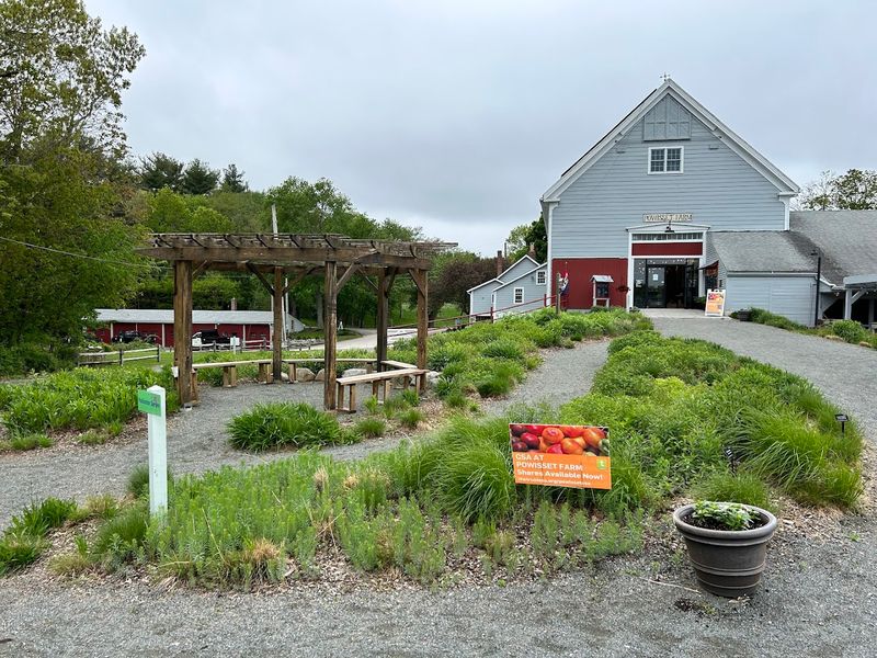Powisset Farm