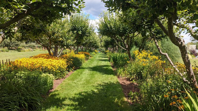 Seventy Acres Designed Like a Slow Conversation