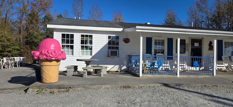 Sunni Sky&rsquo;s Homemade Ice Cream (Angier)