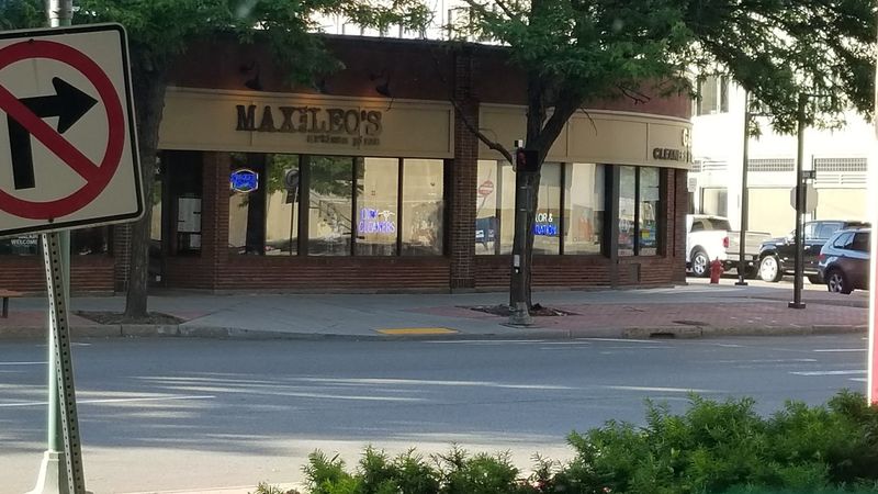 Max & Leo&rsquo;s Pizza