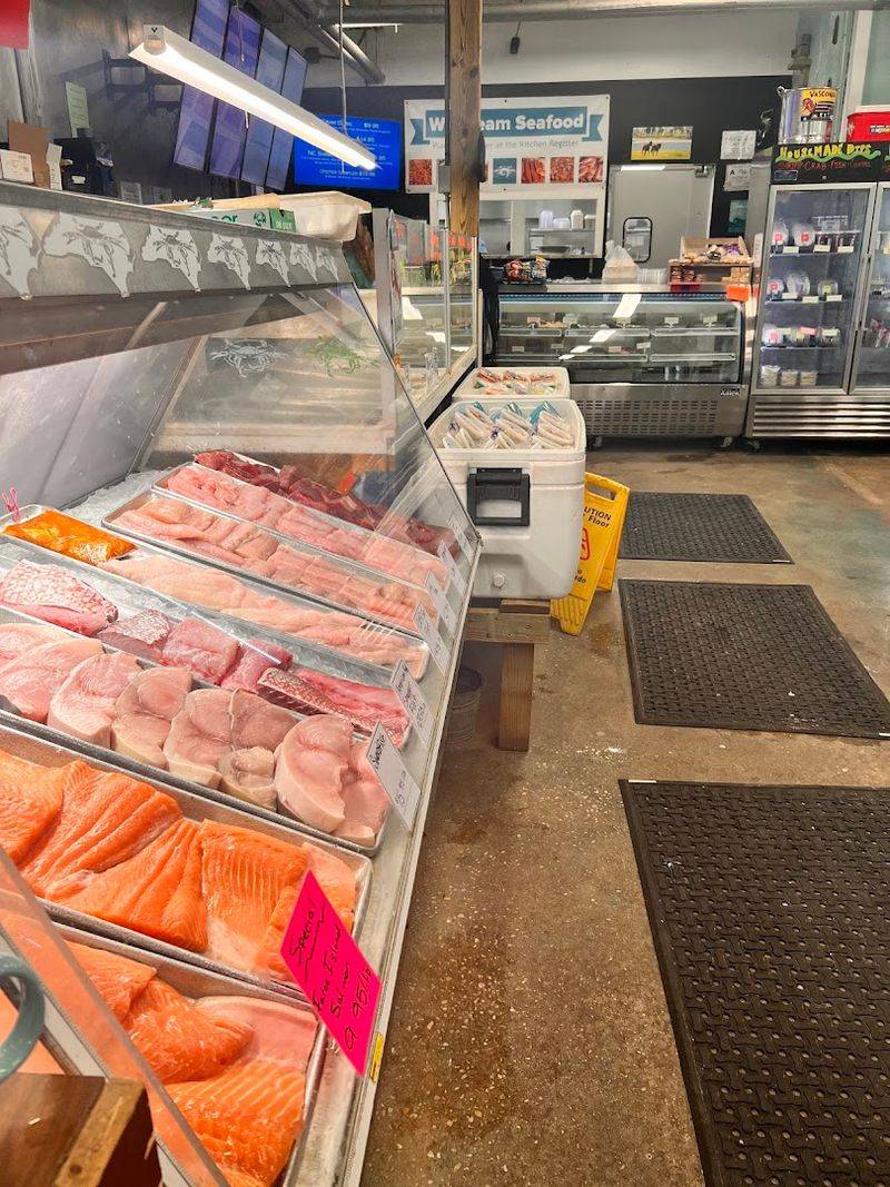 Seaview Crab Company (Wilmington)