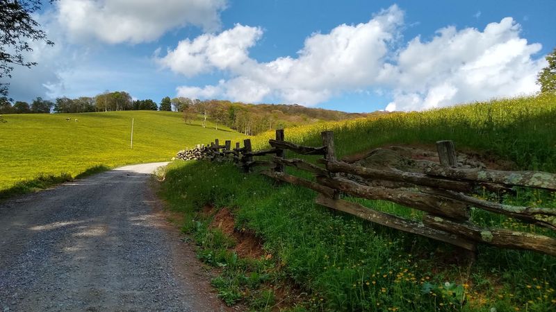 Gateway to Great Smoky Mountains National Park