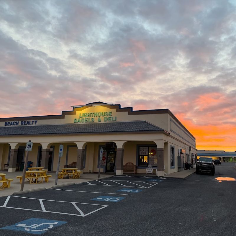 Lighthouse Bagels - Corolla, NC