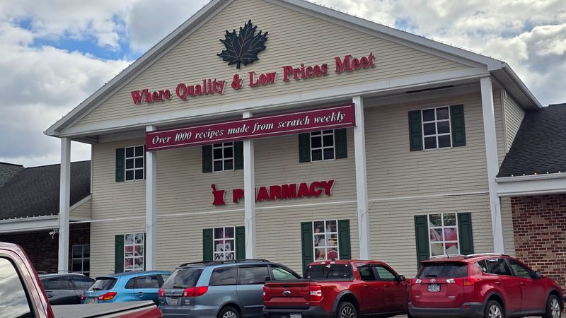 Shady Maple Farm Market