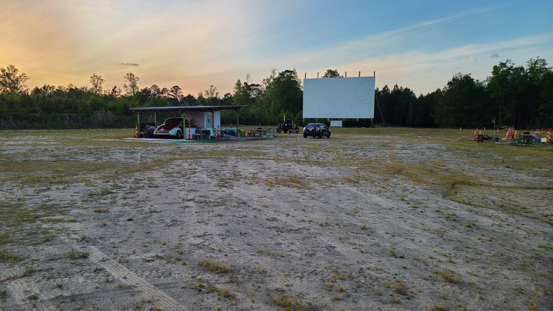 Stateline Movie Time Drive-In & Events