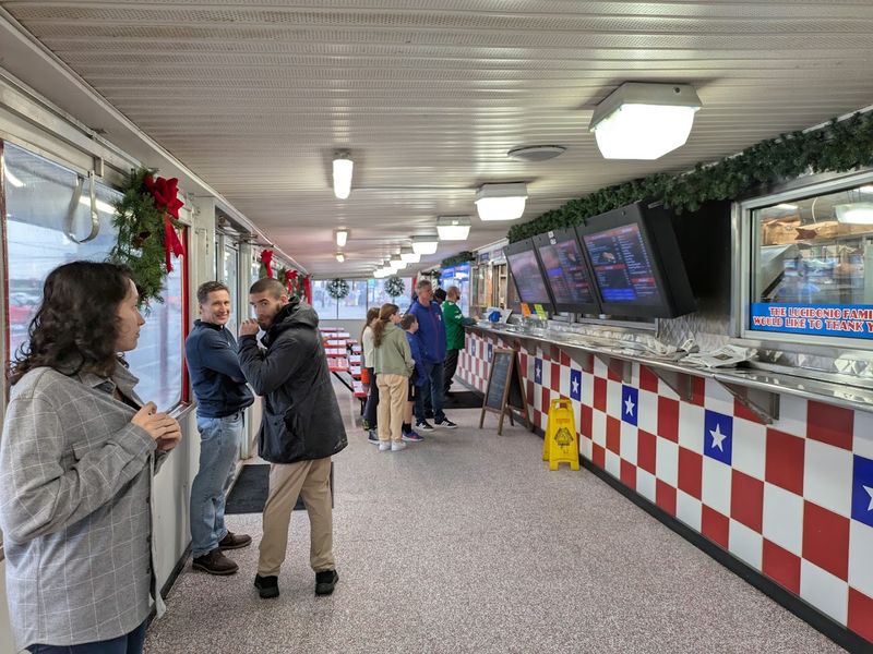 National Recognition Through Reviews and Word-of-Mouth