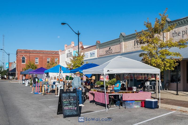 Small-Town Charm and Southern Hospitality: What Makes DeFuniak Springs Unforgettable