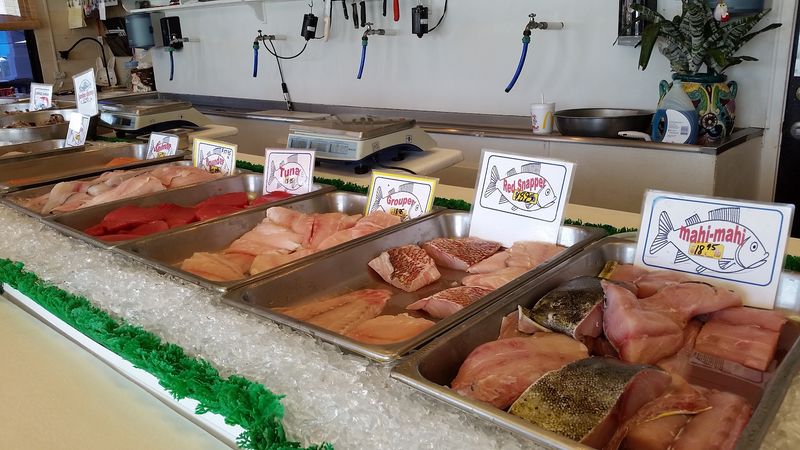 Willis Seafood Market (Salter Path)