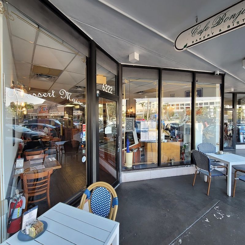 Cafe Bonjour