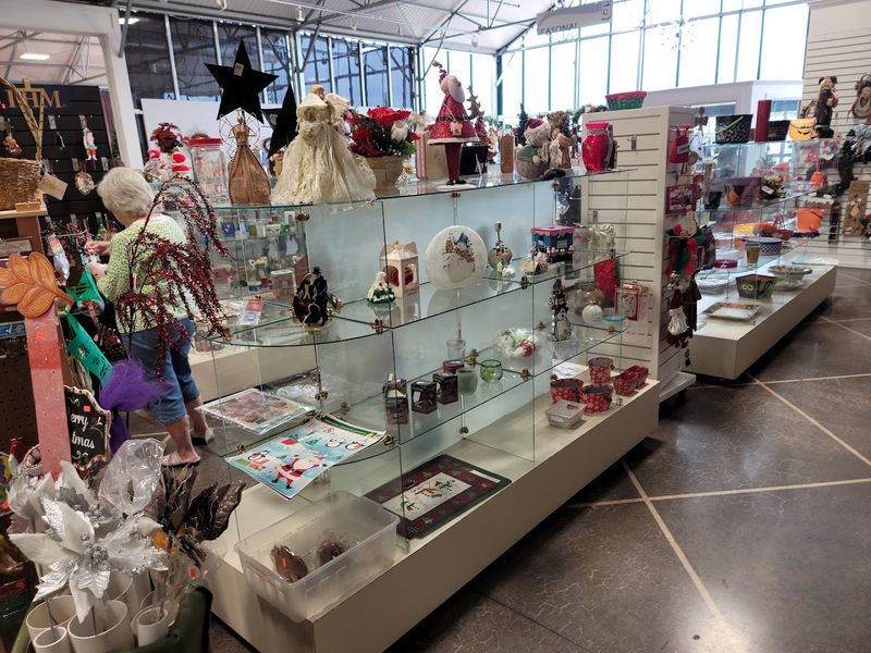 Seasonal Displays That Change with the Calendar