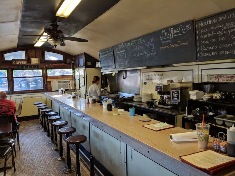 Cash Only and Proud of It